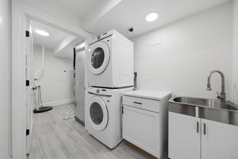 Tiny photo for 2334 N Oakley Avenue, Chicago, IL 60647 (MLS # 12738480)