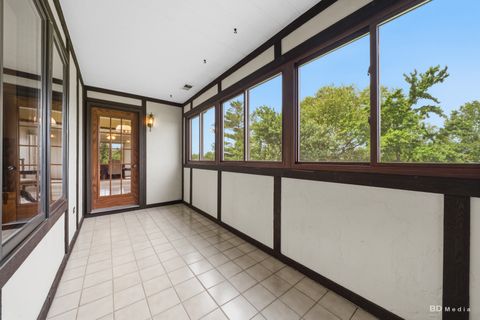Tiny photo for 9822 Mill Drive W #B2, Palos Park, IL 60464 (MLS # 12650847)