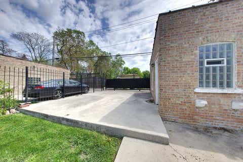 Tiny photo for 10215 S Charles Street, Chicago, IL 60643 (MLS # 12712032)