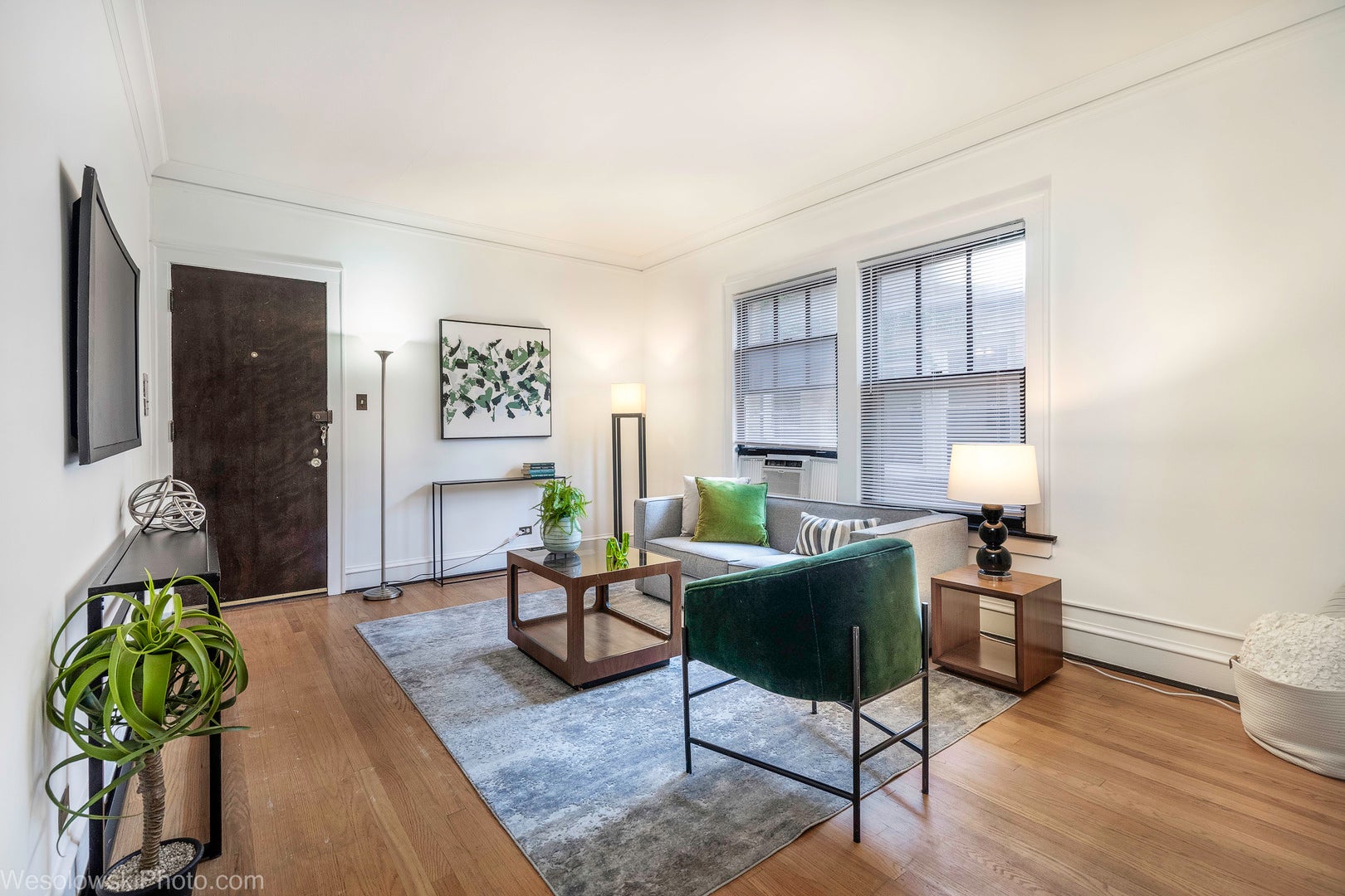1522 E 59th Street 3E