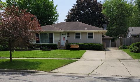 A home in Des Plaines