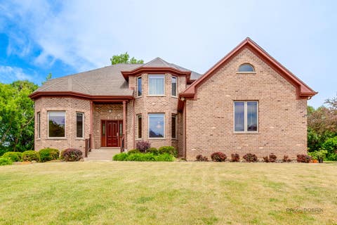 Photo of 41 Park View Lane, Hawthorn Woods, IL 60047 (MLS # 12666327)