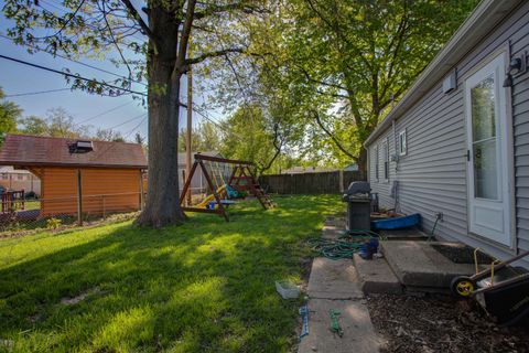 Tiny photo for 1404 Briarwood Drive, Champaign, IL 61821 (MLS # 12626914)