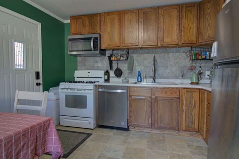 Tiny photo for 1404 Briarwood Drive, Champaign, IL 61821 (MLS # 12626914)