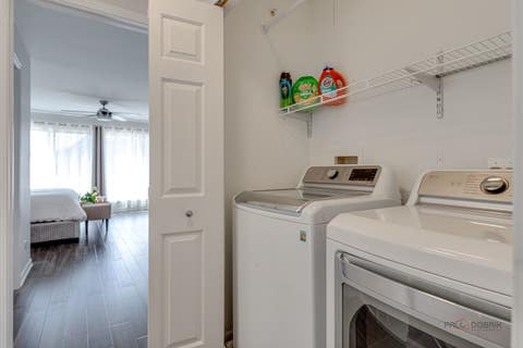 Tiny photo for 668 E Fountainview Drive, Mundelein, IL 60060 (MLS # 12715698)