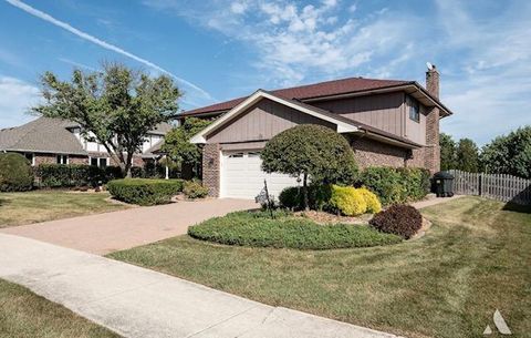Tiny photo for 12809 S Brian Place, Palos Park, IL 60464 (MLS # 12541296)