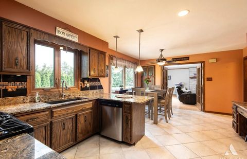 Tiny photo for 12809 S Brian Place, Palos Park, IL 60464 (MLS # 12541296)