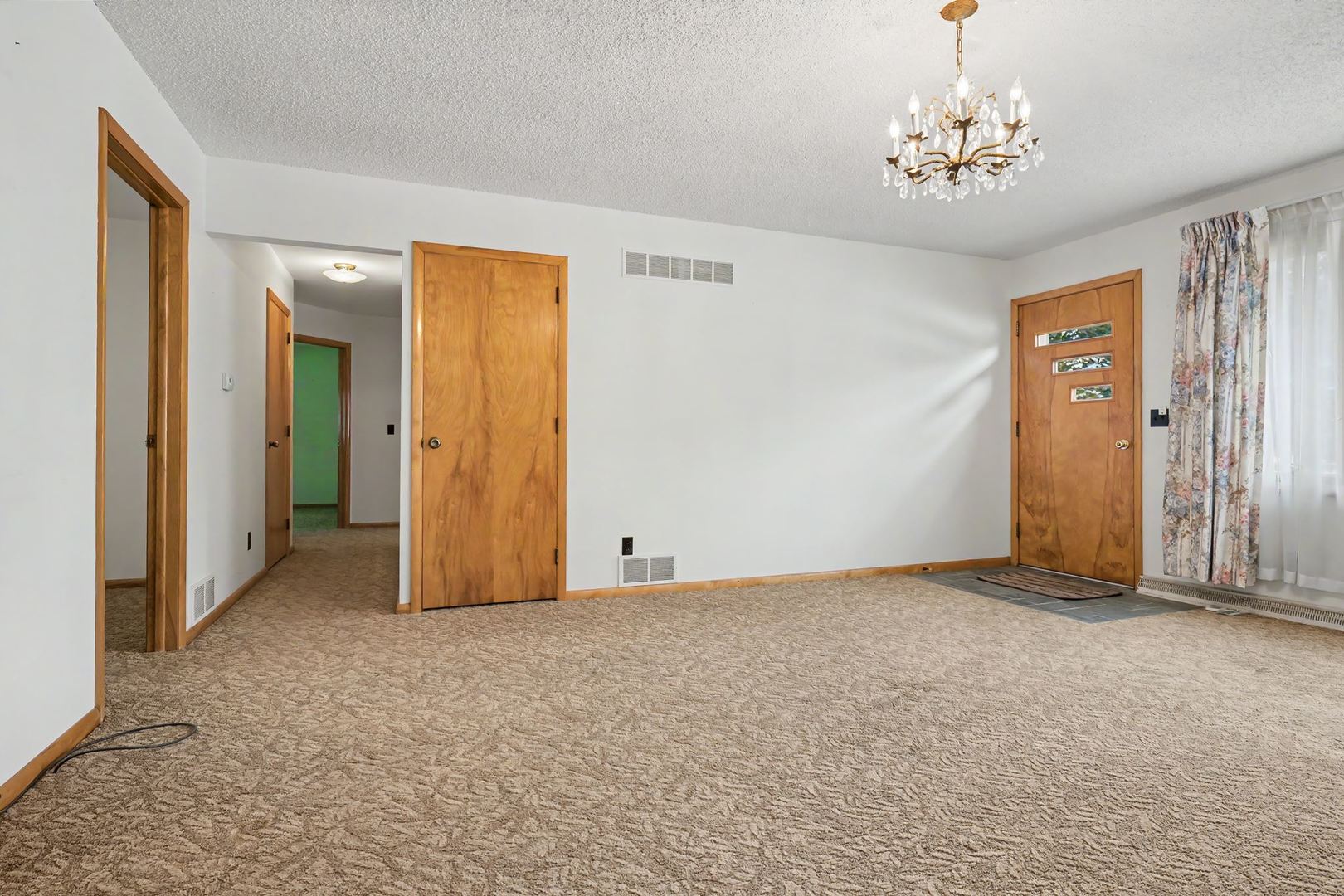 201 E Ririe Place