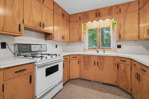 Tiny photo for 201 E Ririe Place, Flanagan, IL 61740 (MLS # 12687816)