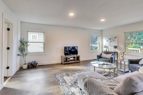 Tiny photo for 1220 Canfield Road, Park Ridge, IL 60068 (MLS # 12492404)