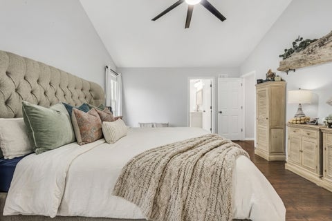 Tiny photo for 269 Concord Square, Gurnee, IL 60031 (MLS # 12675218)