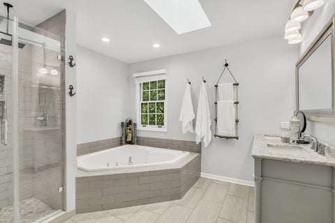 Tiny photo for 269 Concord Square, Gurnee, IL 60031 (MLS # 12675218)