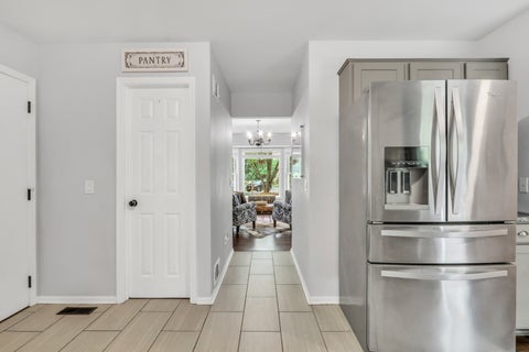 Tiny photo for 269 Concord Square, Gurnee, IL 60031 (MLS # 12675218)