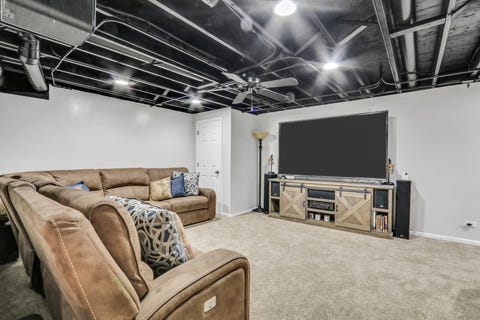 Tiny photo for 269 Concord Square, Gurnee, IL 60031 (MLS # 12675218)