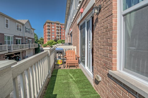 Tiny photo for 200 Concord Court, Morton Grove, IL 60053 (MLS # 12724597)