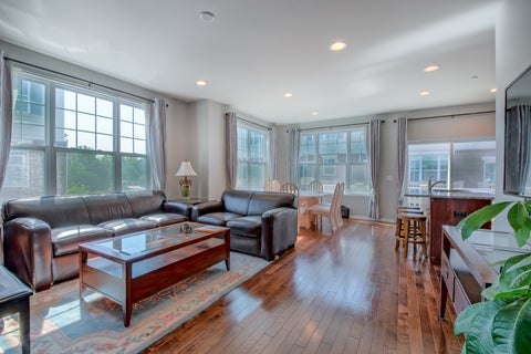 Tiny photo for 200 Concord Court, Morton Grove, IL 60053 (MLS # 12724597)