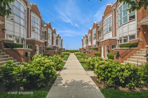 Tiny photo for 1328 S Federal Street #G, Chicago, IL 60605 (MLS # 12480600)