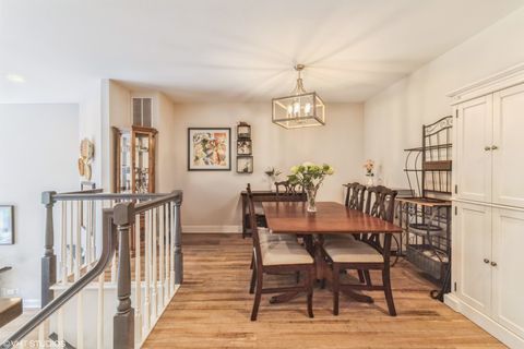 Tiny photo for 1328 S Federal Street #G, Chicago, IL 60605 (MLS # 12480600)