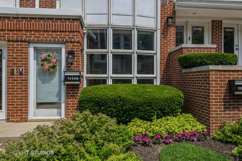 Tiny photo for 1328 S Federal Street #G, Chicago, IL 60605 (MLS # 12480600)