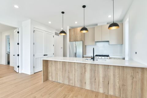 Tiny photo for 2147 W Adams Street #3N, Chicago, IL 60612 (MLS # 12524709)