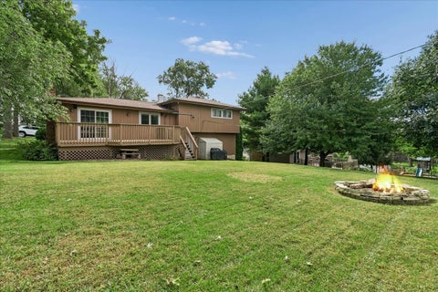 Tiny photo for 16 Woody Way, Oakwood Hills, IL 60013 (MLS # 12758079)
