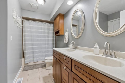 Tiny photo for 16 Woody Way, Oakwood Hills, IL 60013 (MLS # 12758079)