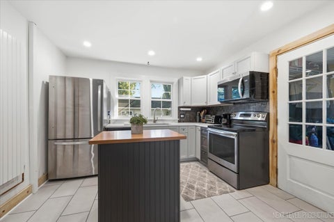 Tiny photo for 530 E Wilson Street, Batavia, IL 60510 (MLS # 12772176)