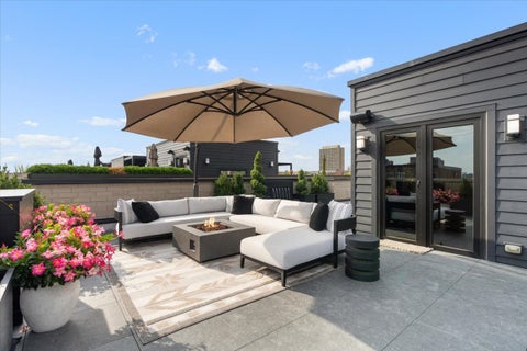 Tiny photo for 1346 W WALTON Street #3W, Chicago, IL 60642 (MLS # 12748917)