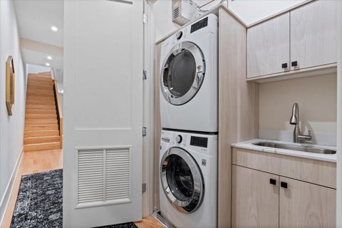 Tiny photo for 1346 W WALTON Street #3W, Chicago, IL 60642 (MLS # 12748917)