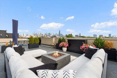 Tiny photo for 1346 W WALTON Street #3W, Chicago, IL 60642 (MLS # 12748917)