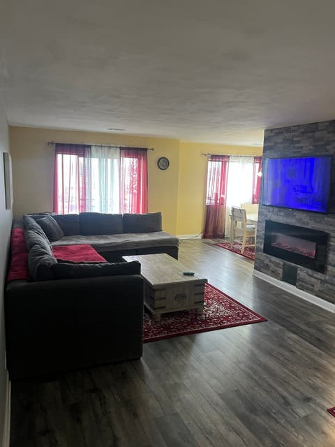 Tiny photo for 9355 Landings Lane #301, Des Plaines, IL 60016 (MLS # 12725854)
