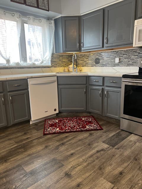 Tiny photo for 9355 Landings Lane #301, Des Plaines, IL 60016 (MLS # 12725854)