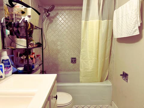 Tiny photo for 9355 Landings Lane #301, Des Plaines, IL 60016 (MLS # 12725854)