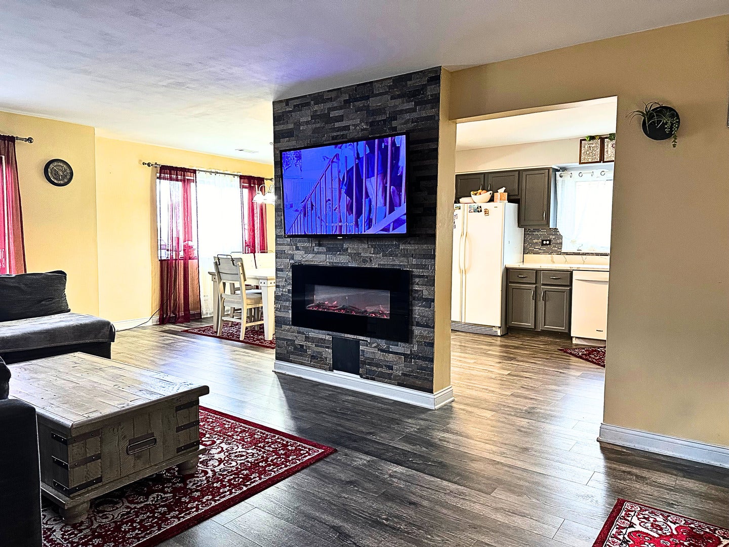 9355 Landings Lane 301