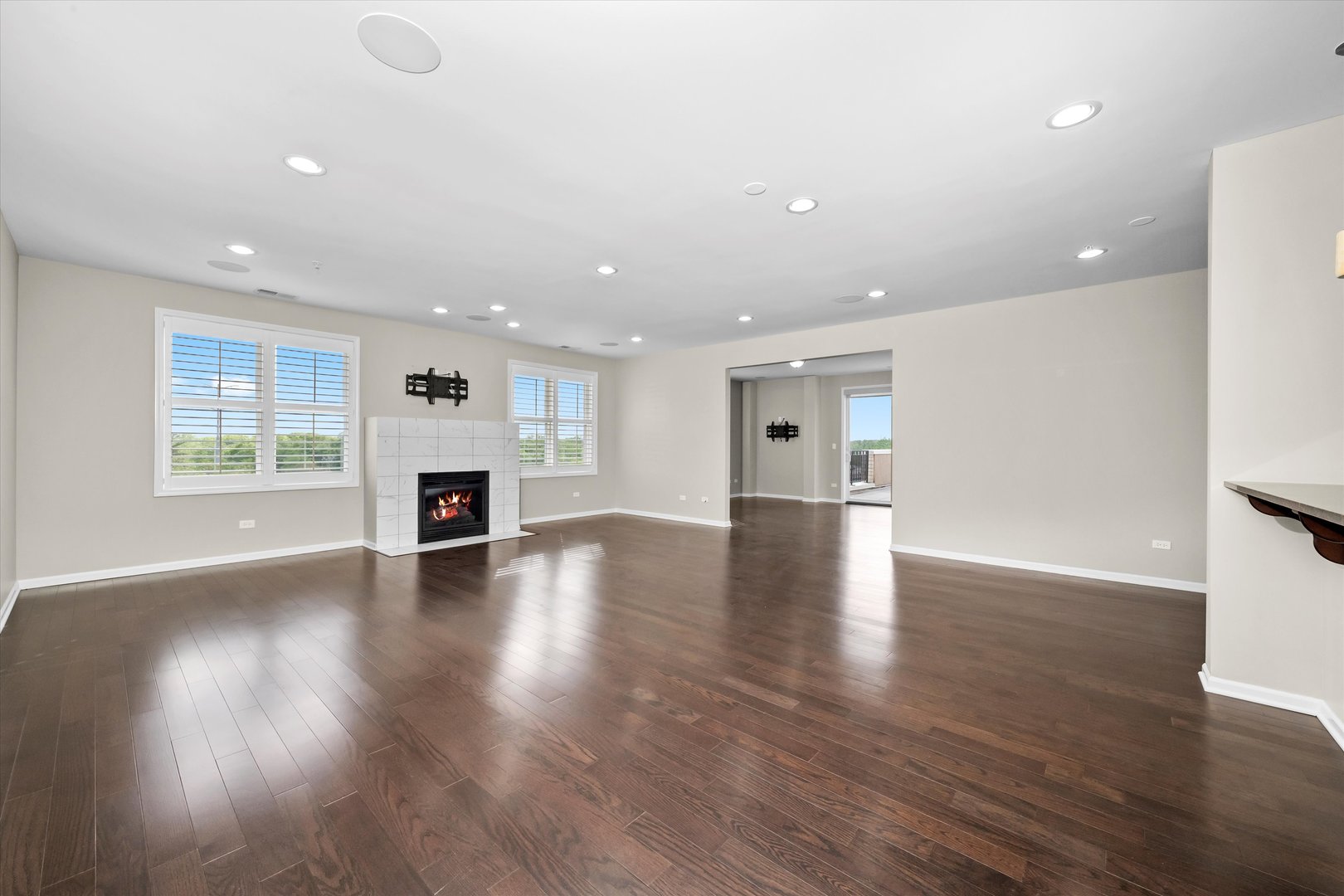 300 Village Circle 505