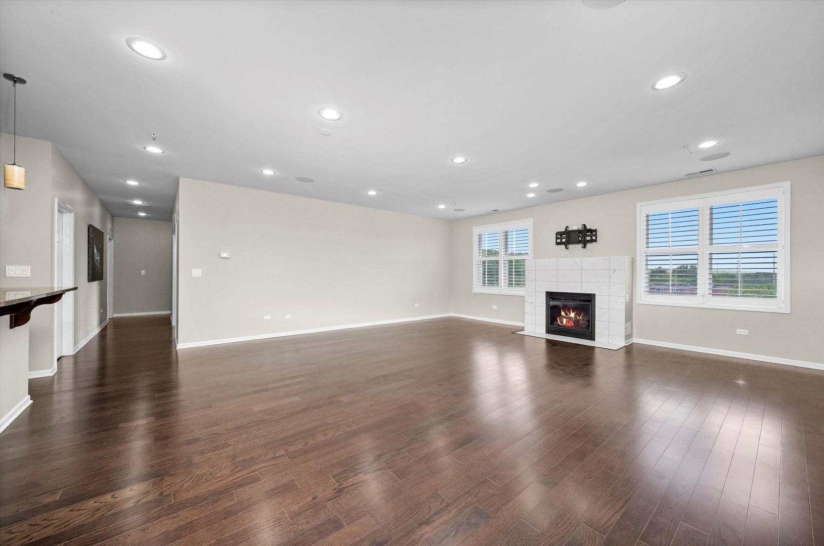 300 Village Circle 505
