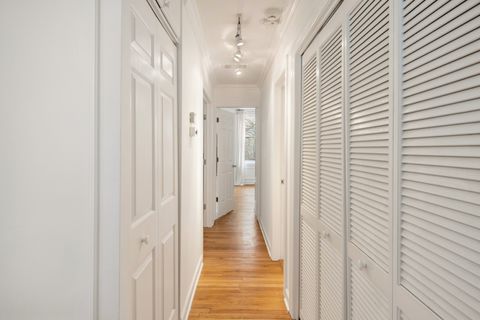 Tiny photo for 618 W Barry Avenue #2, Chicago, IL 60657 (MLS # 12596448)