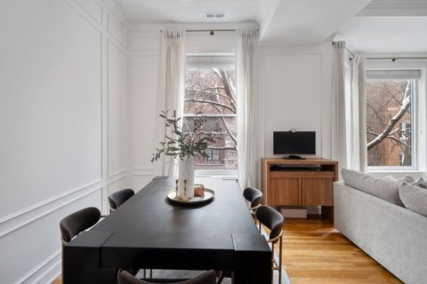 Tiny photo for 618 W Barry Avenue #2, Chicago, IL 60657 (MLS # 12596448)