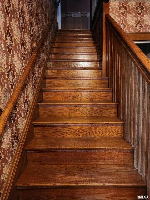 Tiny photo for 803 5th Ave S Avenue S, Clinton, IA 52732 (MLS # QC4269928)