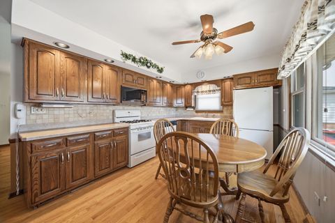 Tiny photo for 13119 Linder Avenue, Crestwood, IL 60418 (MLS # 12654168)