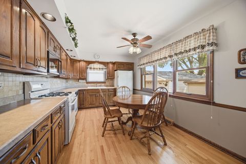 Tiny photo for 13119 Linder Avenue, Crestwood, IL 60418 (MLS # 12654168)