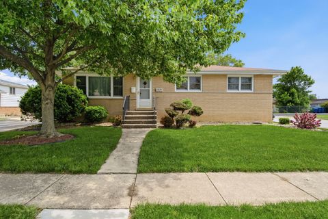 Photo of 13119 Linder Avenue, Crestwood, IL 60418 (MLS # 12654168)