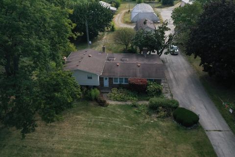 34645 N Cemetery Road Gurnee IL 60031