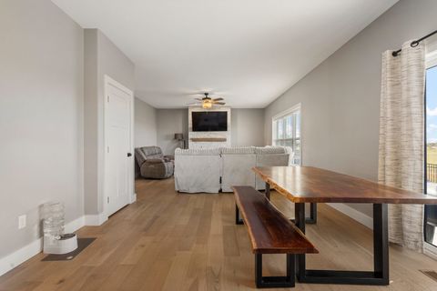 Tiny photo for 103 Wildflower Point, Heyworth, IL 61745 (MLS # 12508596)