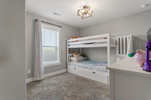 Tiny photo for 103 Wildflower Point, Heyworth, IL 61745 (MLS # 12508596)