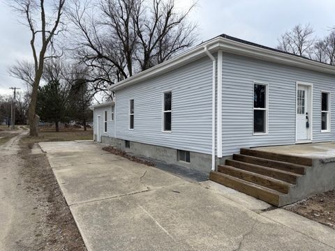 Tiny photo for 307 W 5th Street, Pana, IL 62557 (MLS # 12546829)
