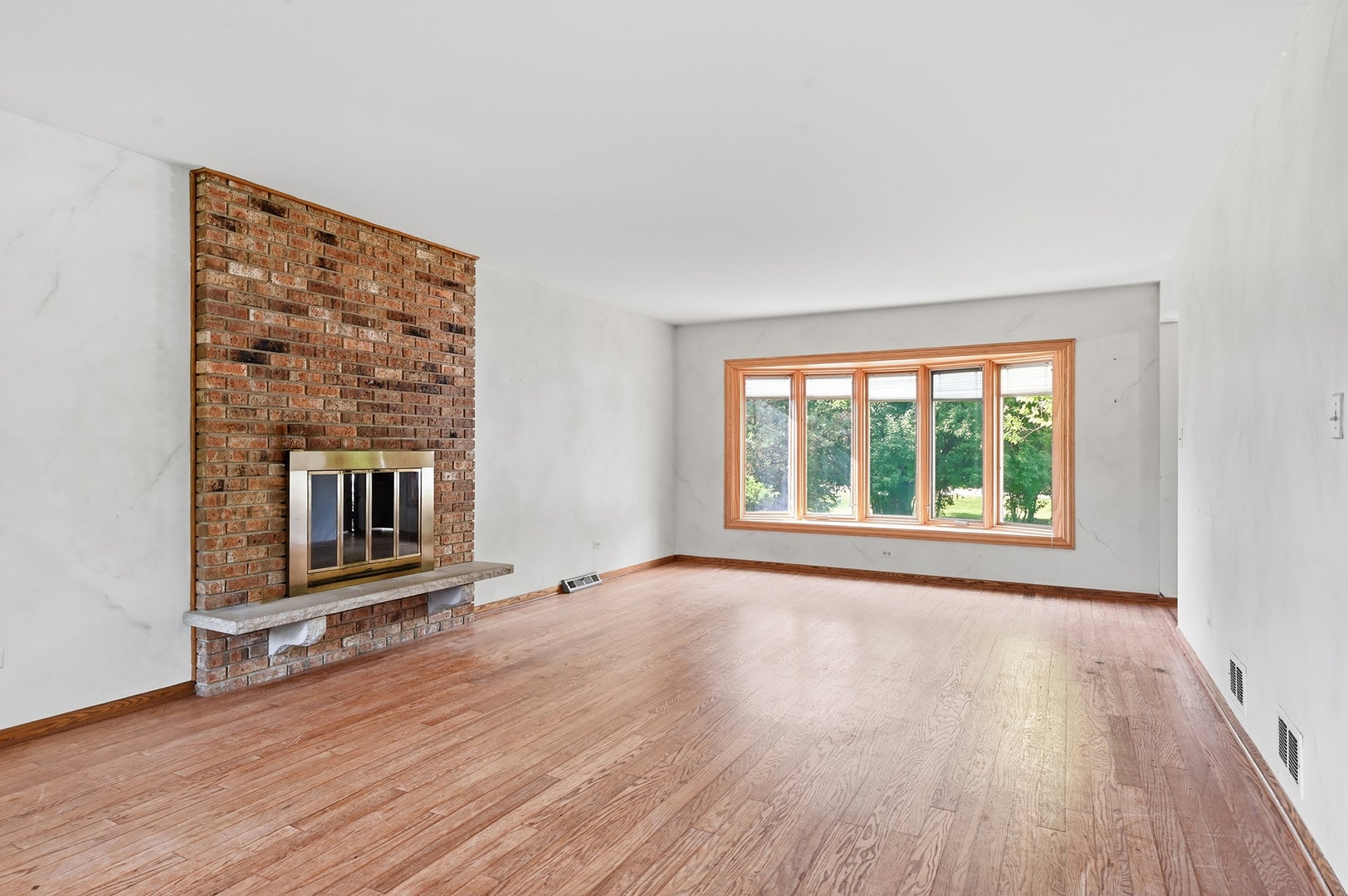 7774 W 135th Street