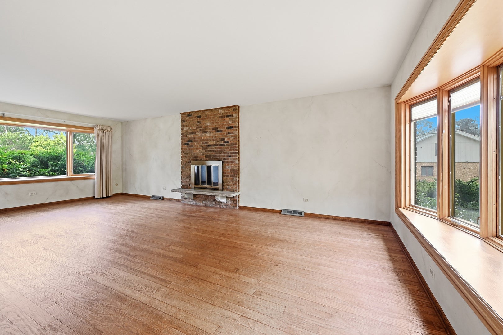 7774 W 135th Street