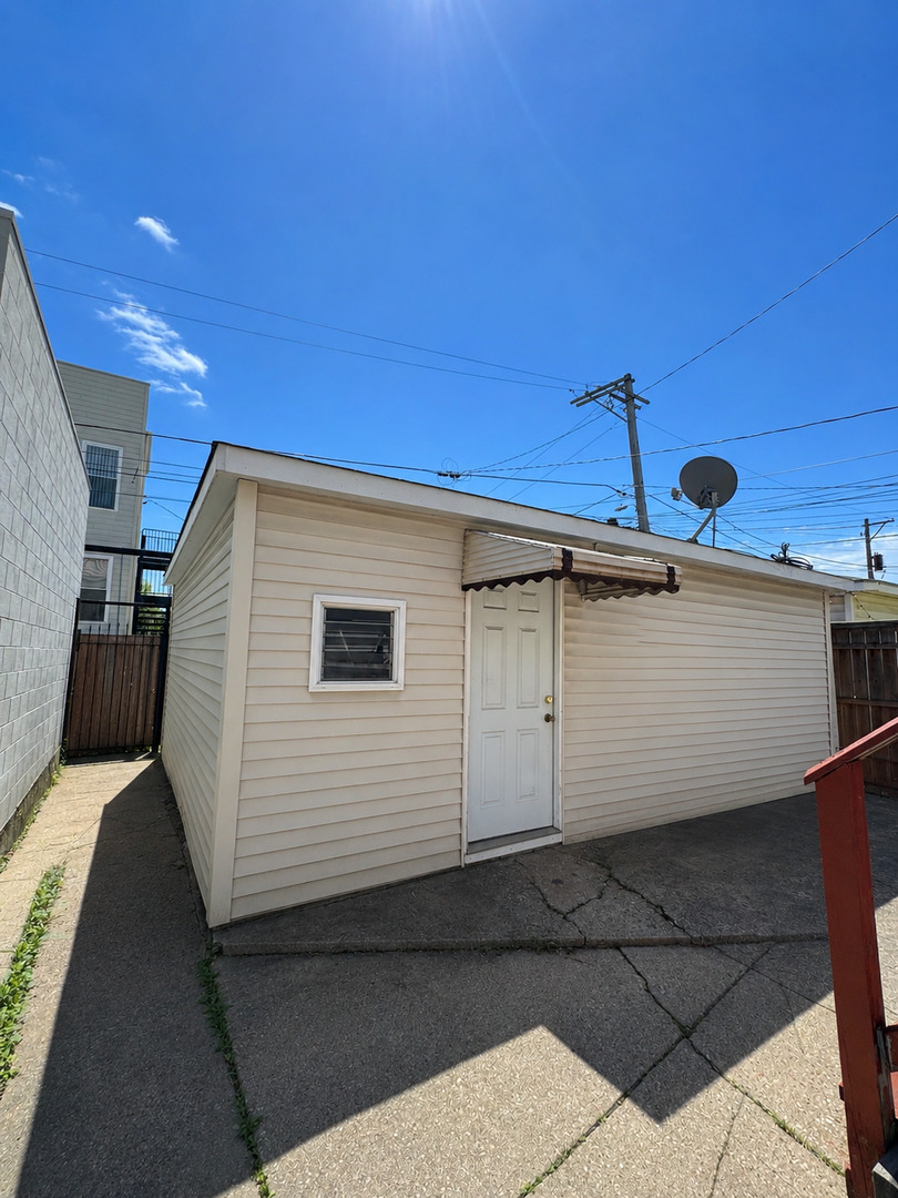3709 W Palmer Street