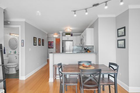 Tiny photo for 2 E Erie Street #2806, Chicago, IL 60611 (MLS # 12520796)